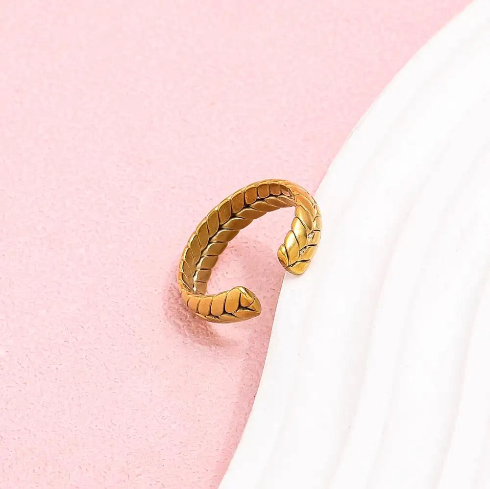 Braided ring