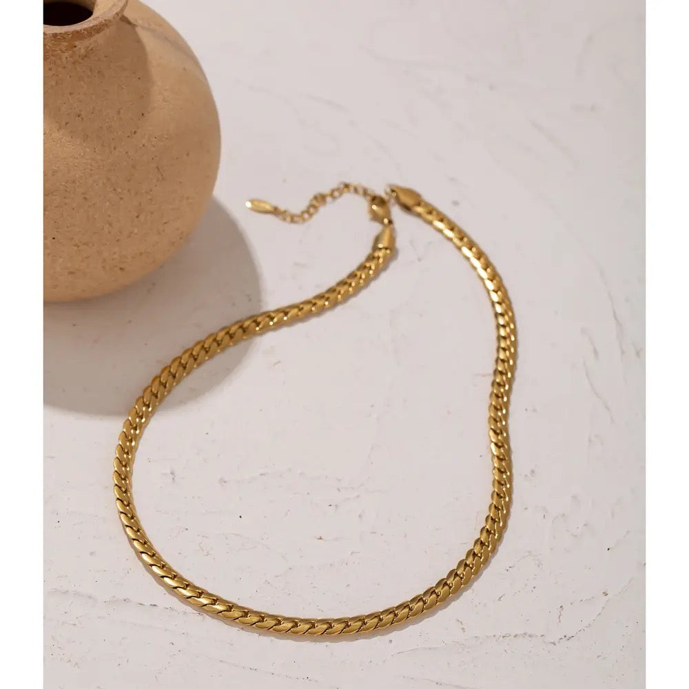 Simple gold cuban chain