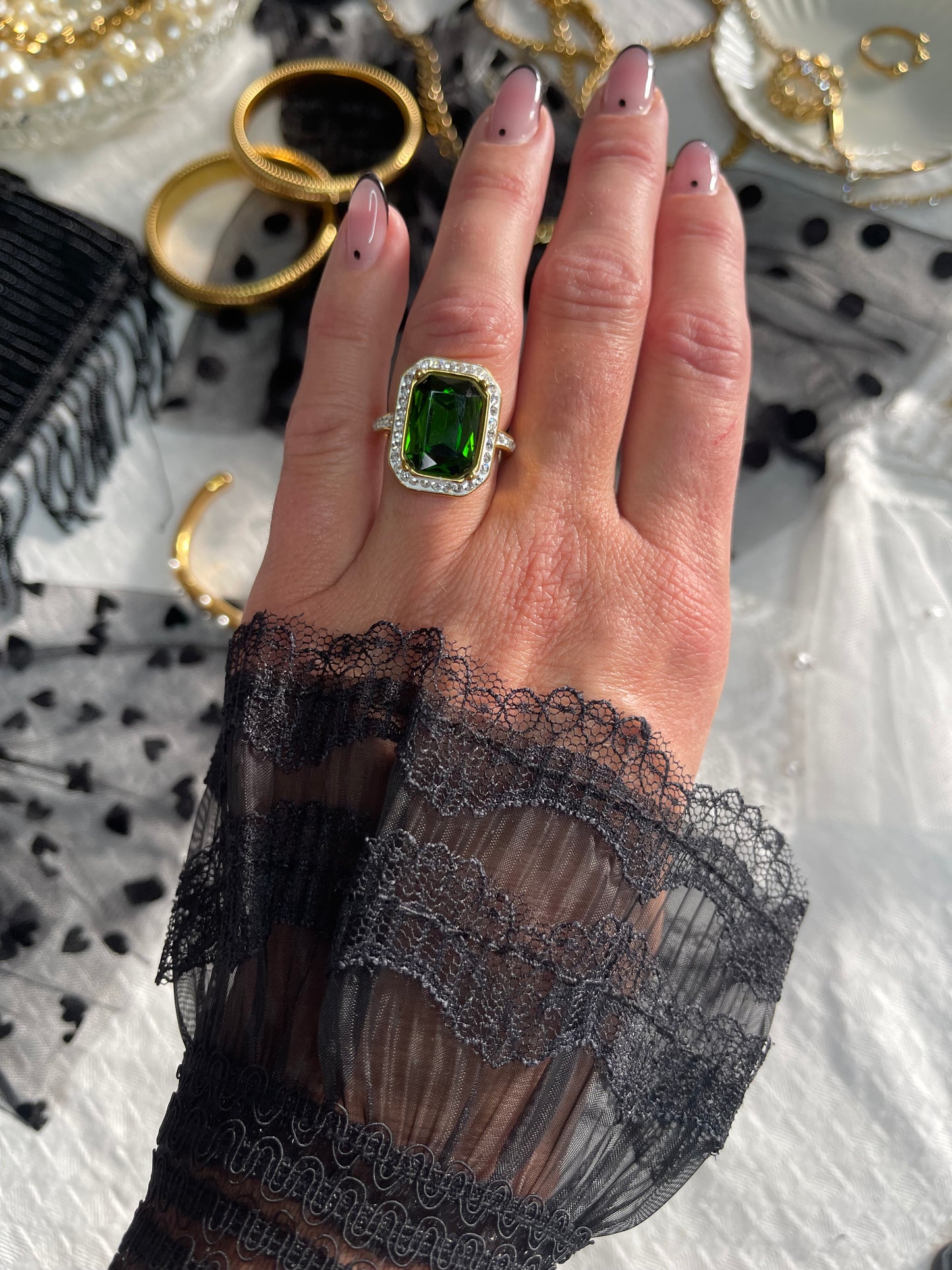 Diana cocktail ring green