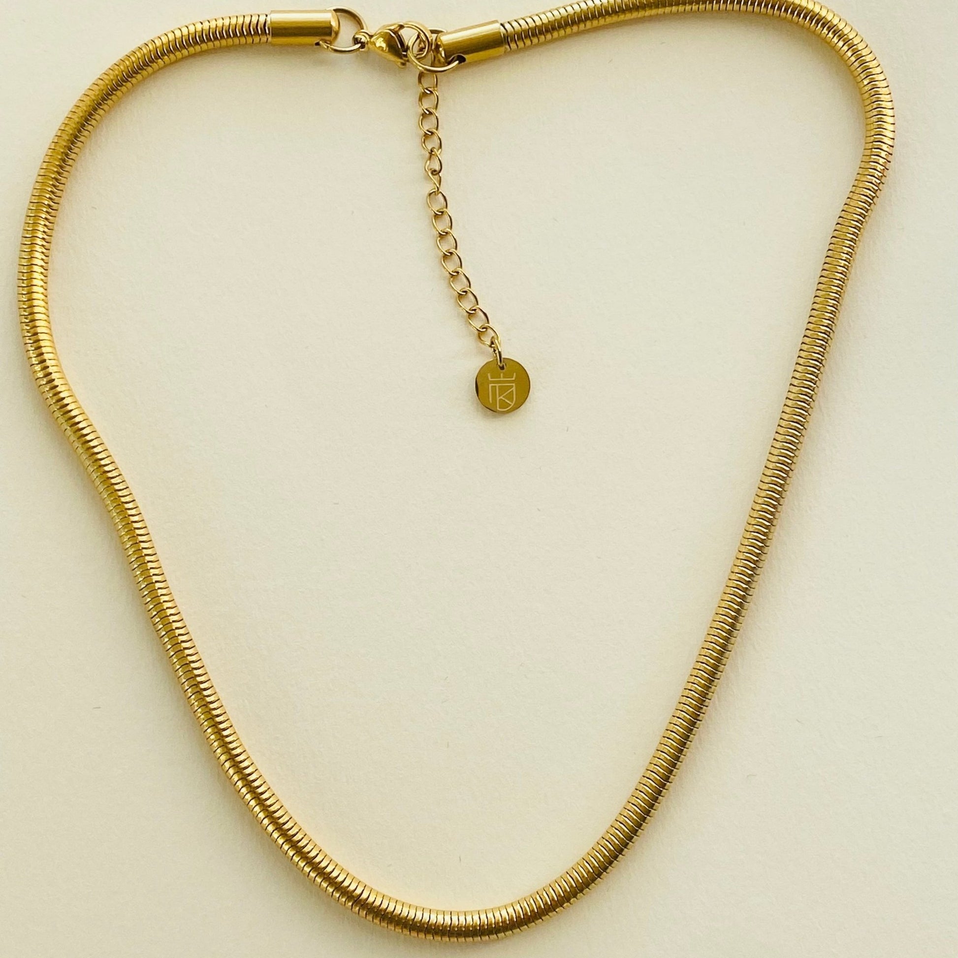 Easy gold necklace - By Krohnstad